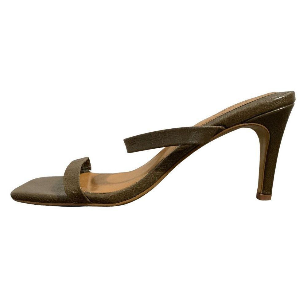 Jaggar The Label Solid Seaweed Green Slip On Leather Medium Heel Sandals 7